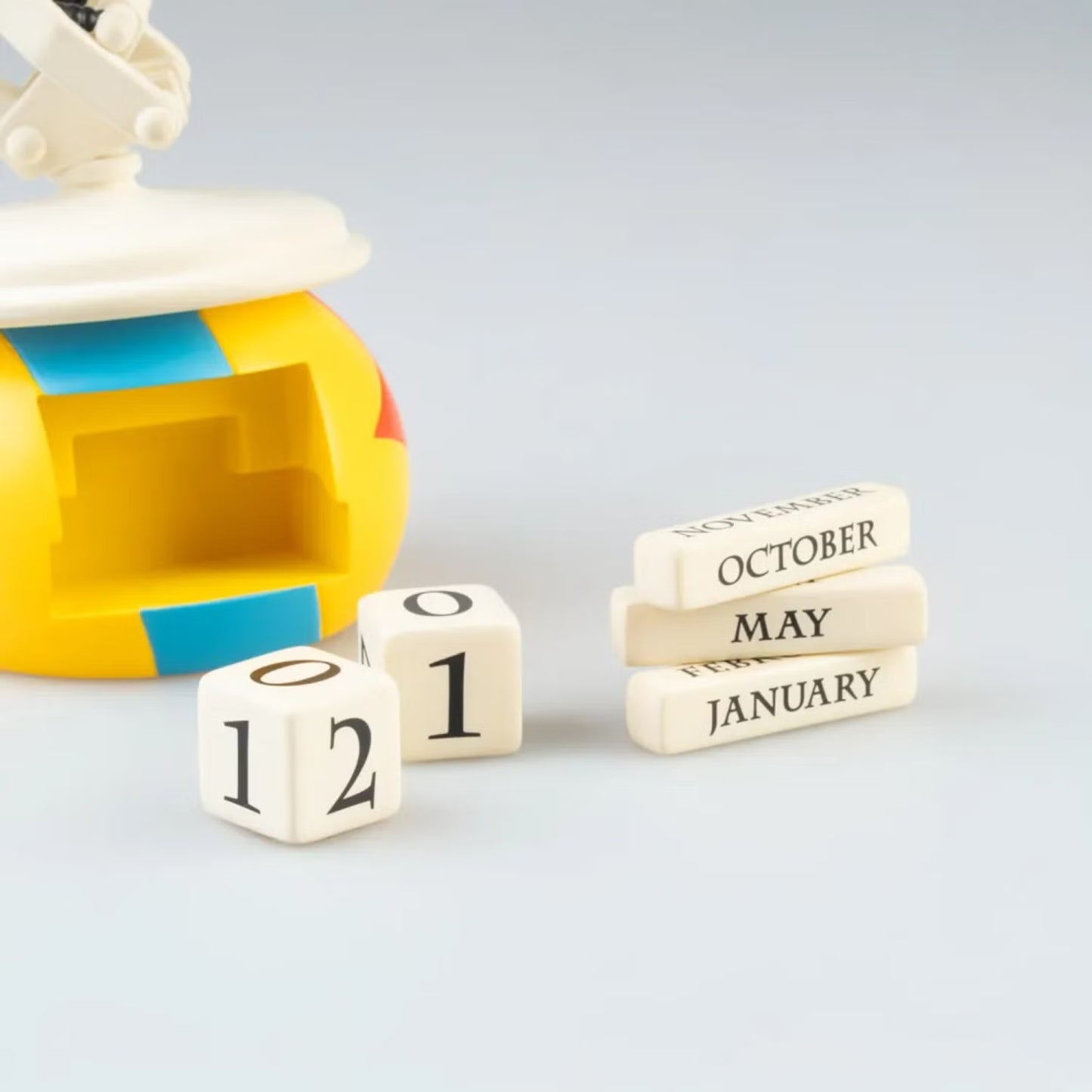 Disney Home 3D Calendar - Pixar