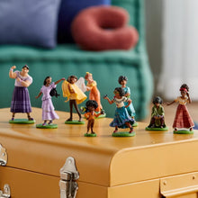 Disney Deluxe Figurine Set Encanto