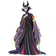 Disney Showcase 6000816 Maleficent Figurine