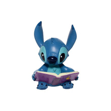 Disney Showcase 6006207 Stitch with Book