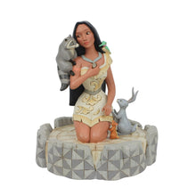 Disney Traditions 6007062 Brave Beauty (Pocahontas Figurine)