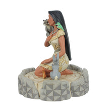 Disney Traditions 6007062 Brave Beauty (Pocahontas Figurine)