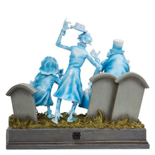 Disney Showcase 6009045 Beware of Hitchhiking Ghosts