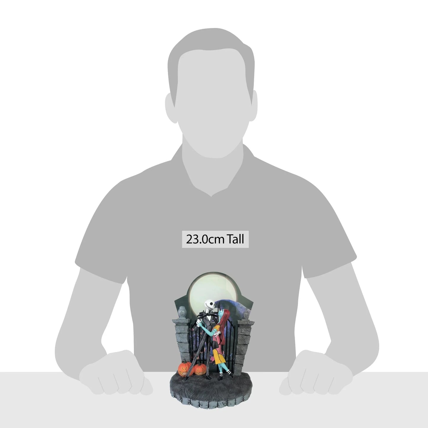 Disney Showcase 6010732 The Nightmare Before Christmas