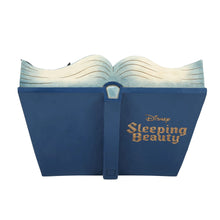 Disney Traditions 6013068 Love Conquers All