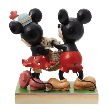 Disney Traditions 6014317 Springtime Sweethearts