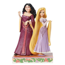 Disney Traditions 6014325 Rapunzel vs. Mother Gothel
