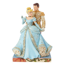 Disney Traditions 6015016 A Fairytale Love