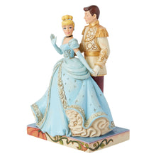 Disney Traditions 6015016 A Fairytale Love