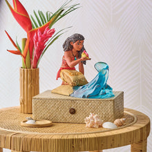 Disney Showcase 6017367 Moana