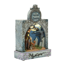 Disney Traditions 6017932 Ghostly Graveyard Guardian Haunted Mansion