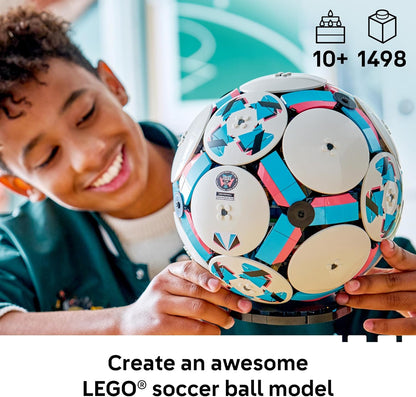 LEGO Editions 43019 Football