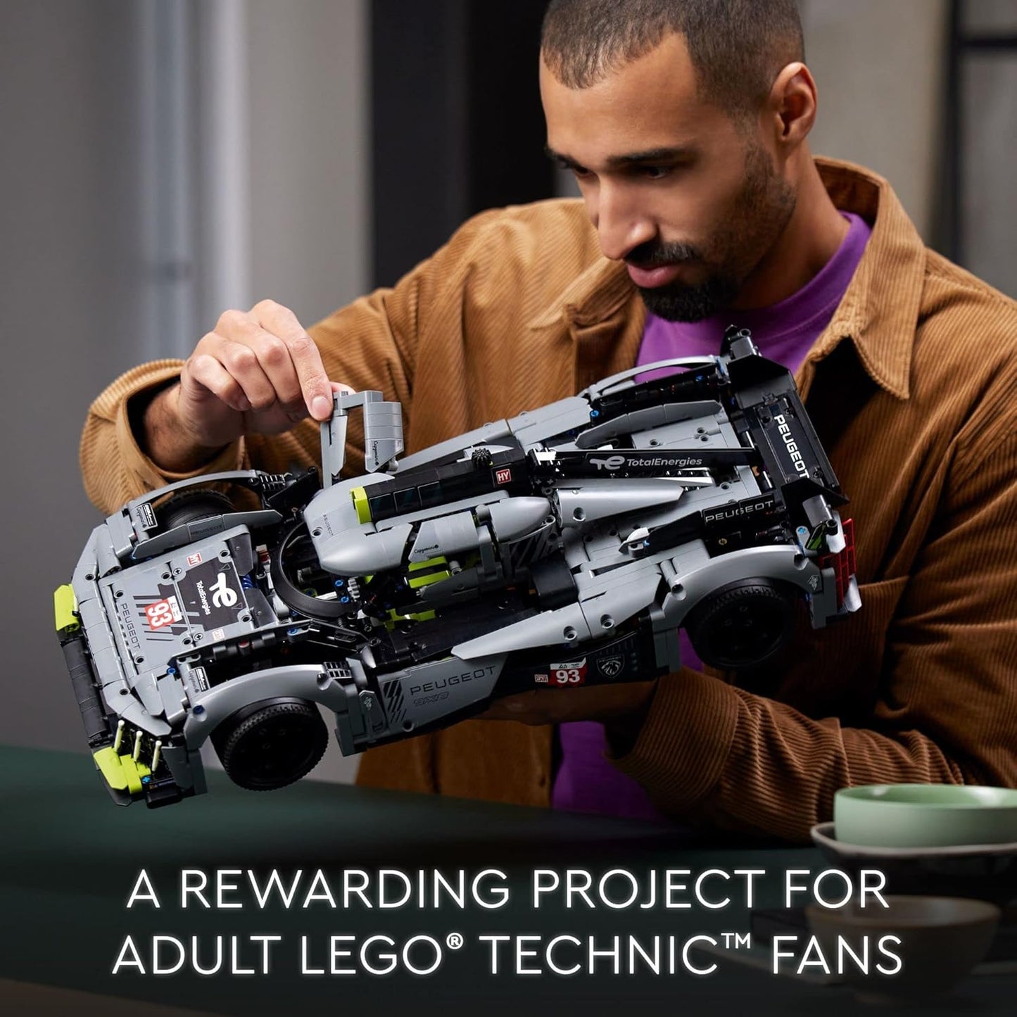 LEGO Technic 42156 Peugeot 9X8 24H Le Mans Hybrid Hypercar