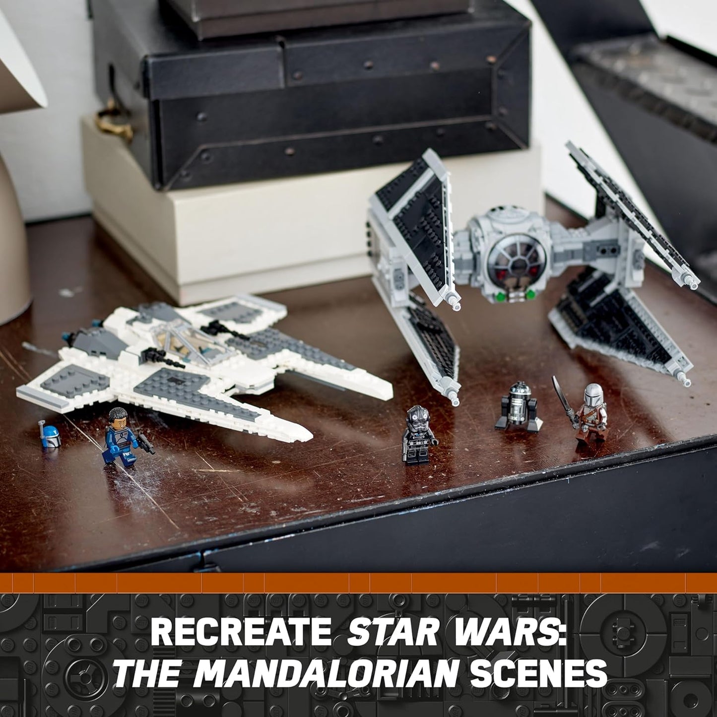 LEGO Star Wars 75348 Mandalorian Fang VS TIE Interceptor