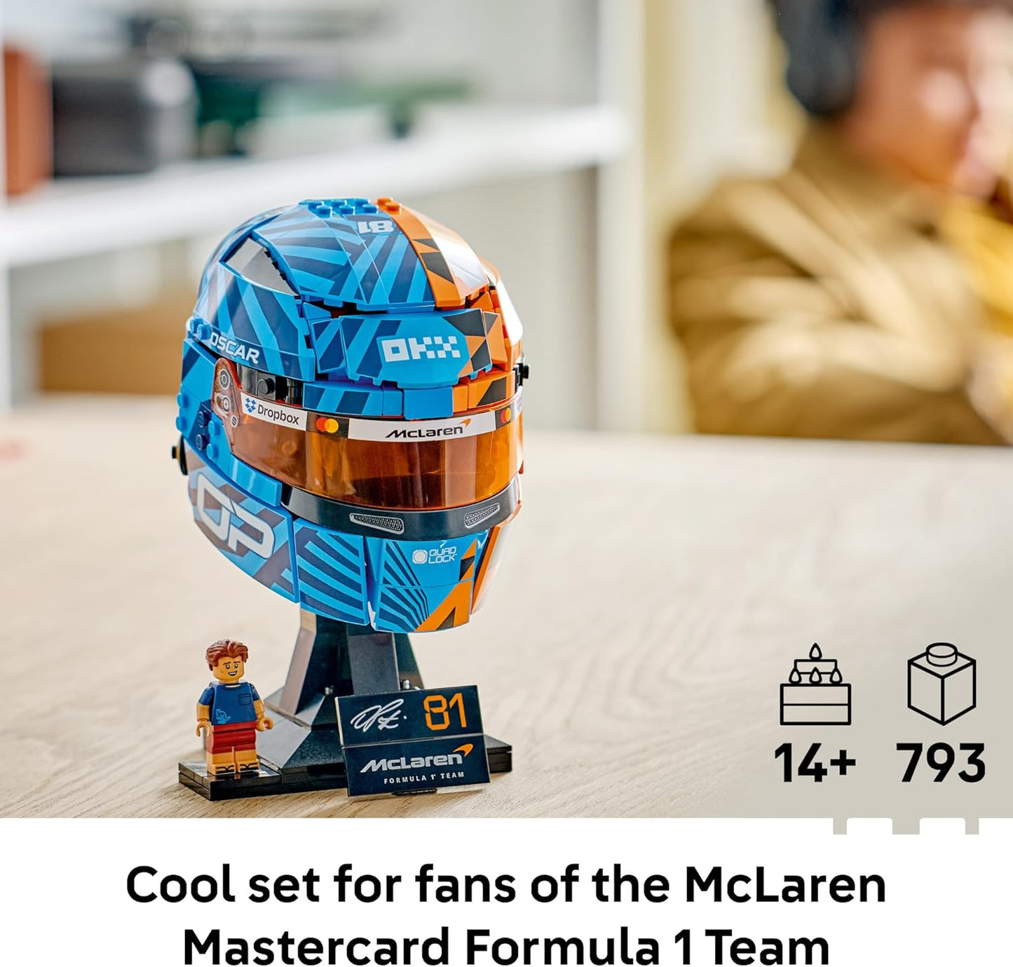 LEGO Editions 43017 McLaren Mastercard F1® Team Oscar Piastri Helmet