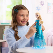 Disney Princess - Light-Up Singing Elsa