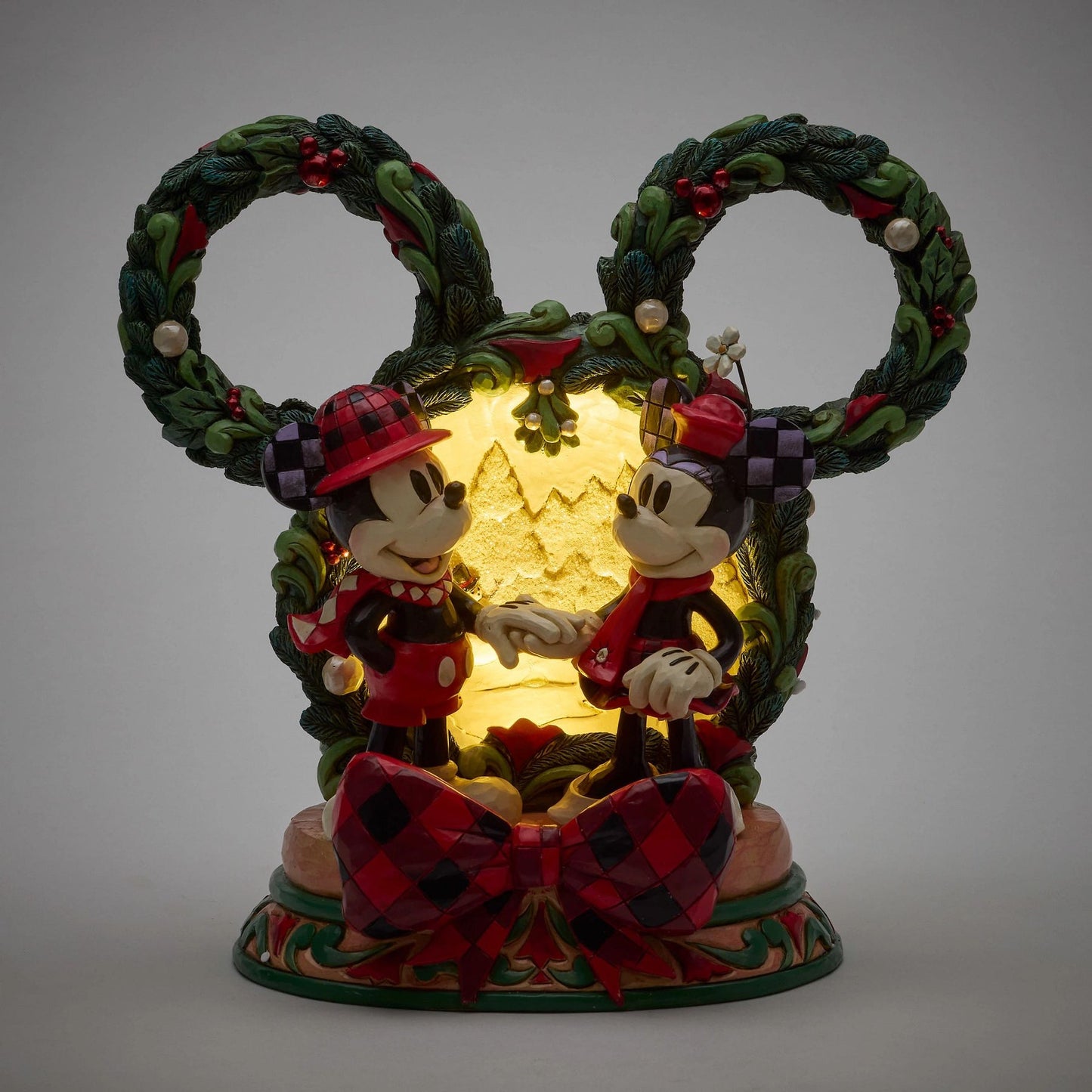 Disney Traditions 6016880 Mickey & Minnie Diorama