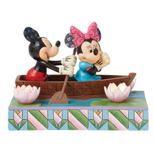 Disney Traditions 6016328 Row-Mance is in the Air