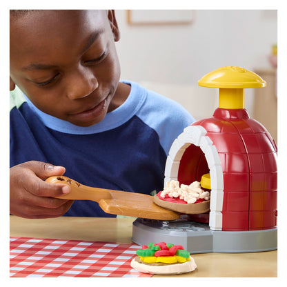Play-Doh - Stamping and Turning Pizza
