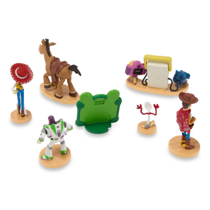 Disney Deluxe Figurine Set Toy Story 5