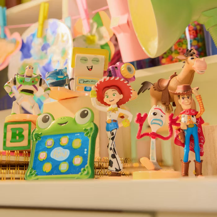 Disney Deluxe Figurine Set Toy Story 5
