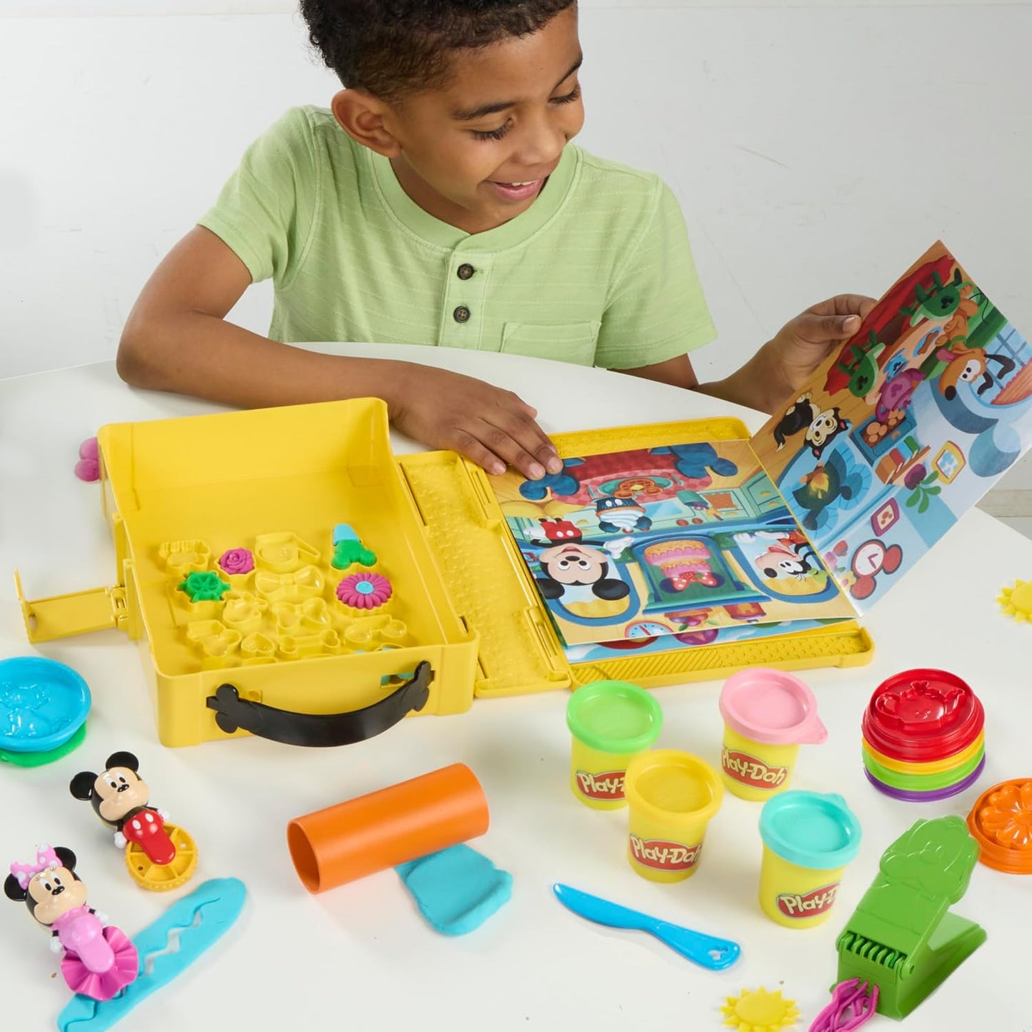 Play-Doh Disney - Shape a Story