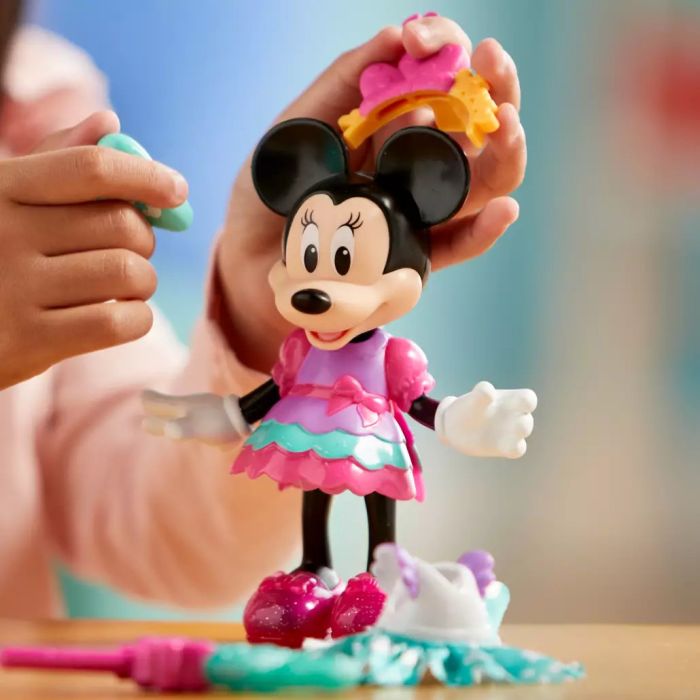 Disney Minnie's - Fabulous Fashion Doll